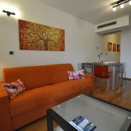 Alessia Apartments-Top Location And Garage Parking Rovinj Exterior photo