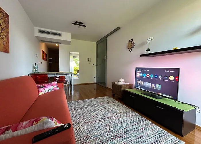 Alessia Apartments-Top Location And Garage Parking