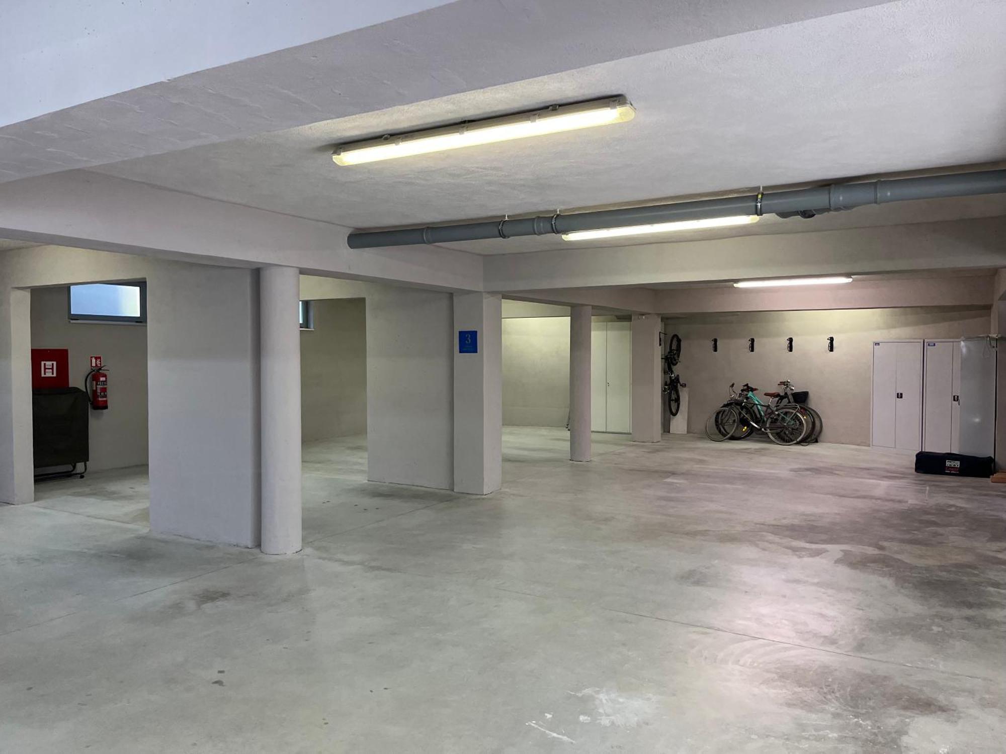 Apartment Alessia Apartments-top Location And Garage Parking