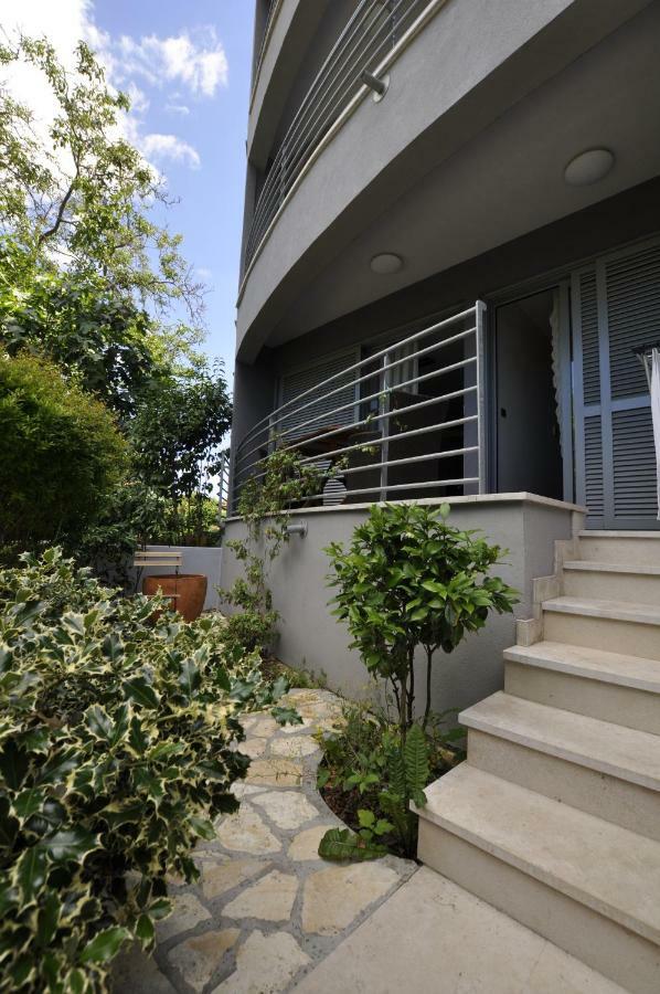 Apartament Alessia Apartments-top Location And Garage Parking