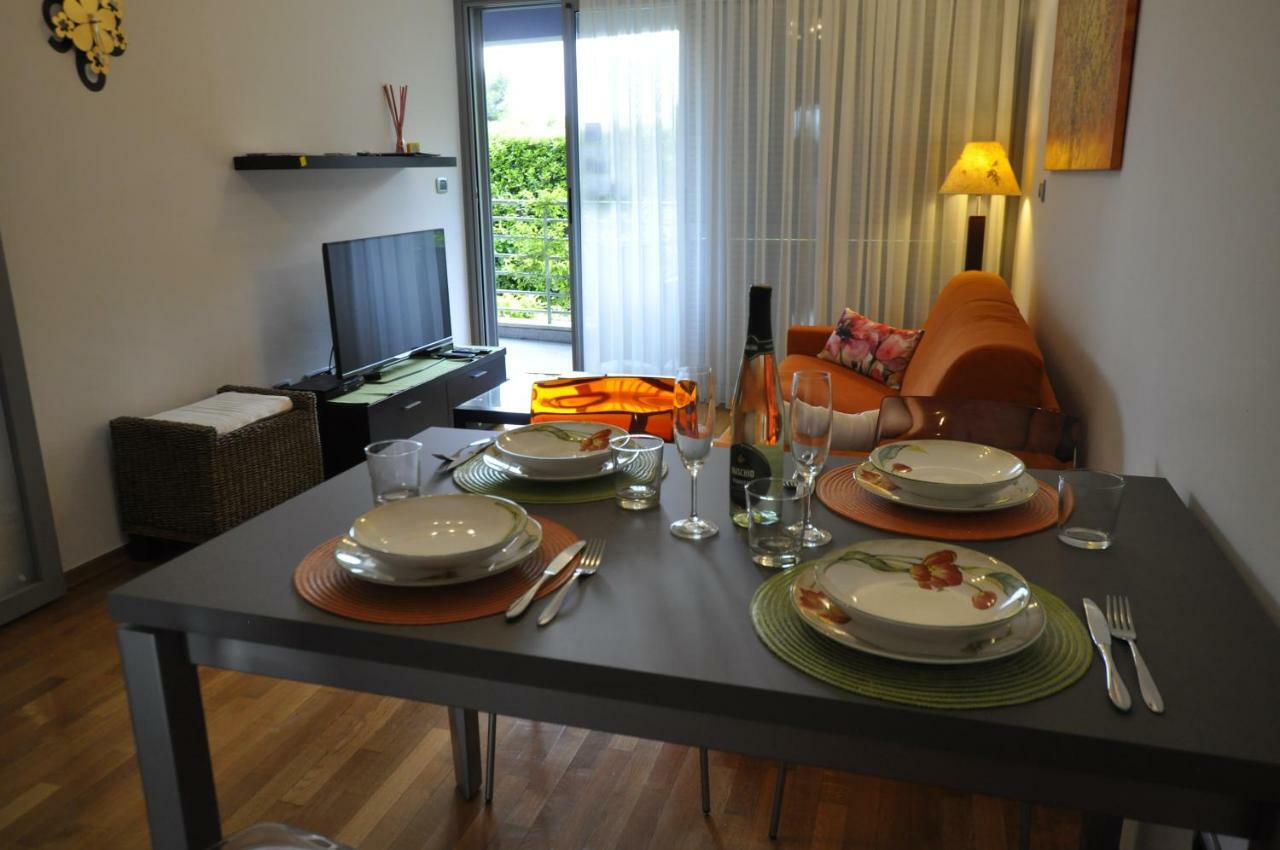 Alessia Apartments-top Location And Garage Parking Apartmán