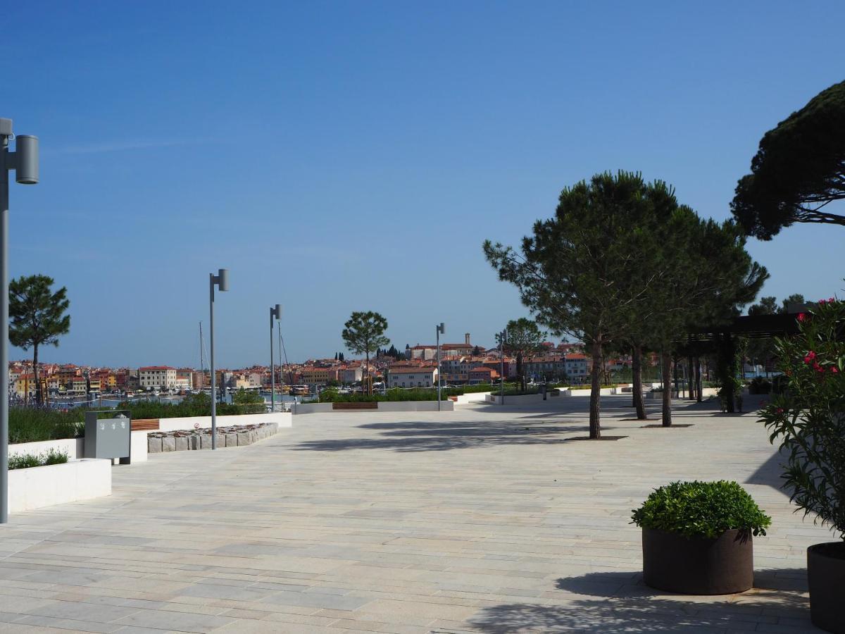 Alessia Apartments-top Location And Garage Parking Apartment *